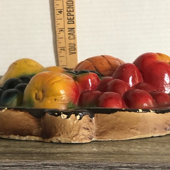 Vtg Colourful Fruit Chalkware Wall Plaque - Picture 12 of 15